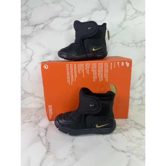 Nike Novice Boot 'Black Metallic Gold' AV8338-001 size 4c - Picture 1 of 7
